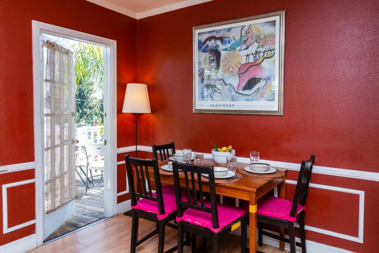 Hollywood Hills Suites Apartment Los Angeles